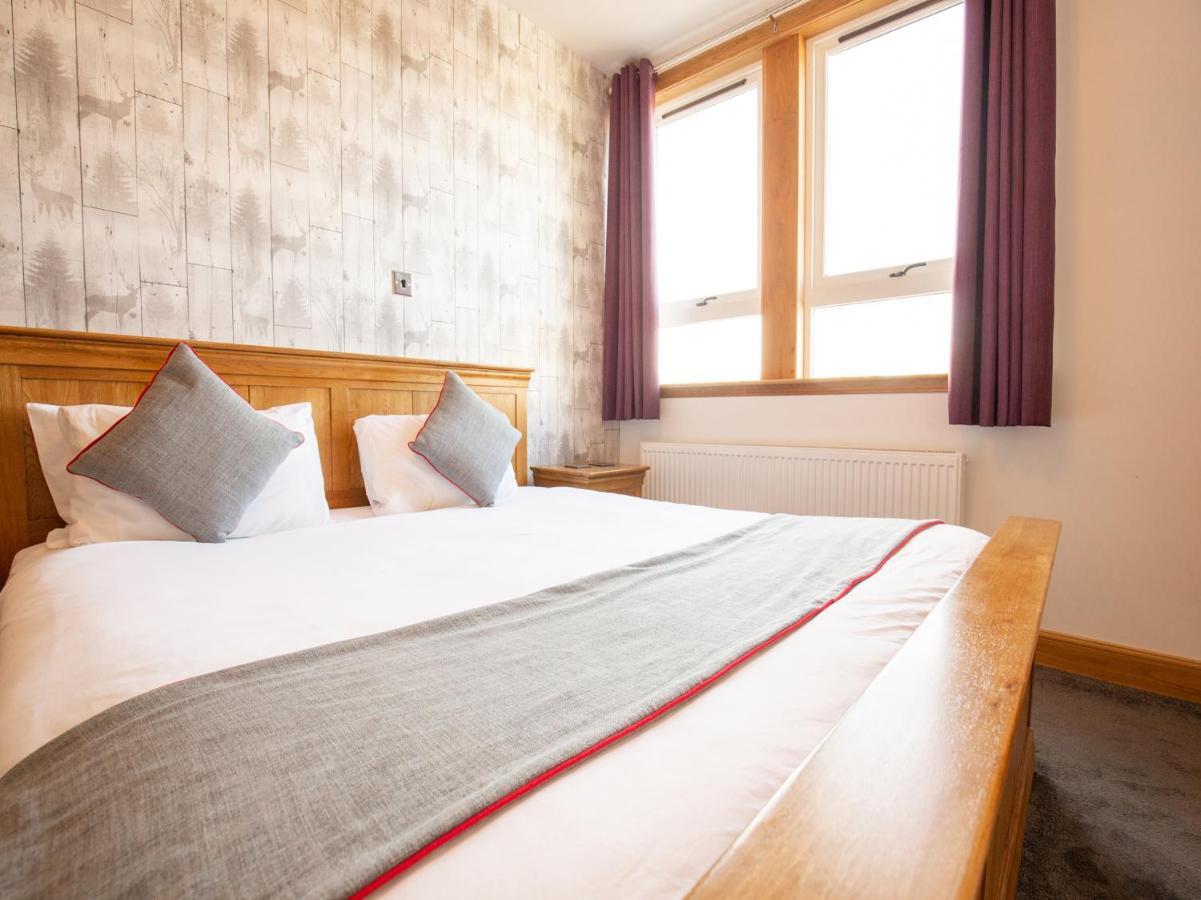 The Ben Mhor Hotel, Bar & Restaurant Grantown-on-Spey Zewnętrze zdjęcie
