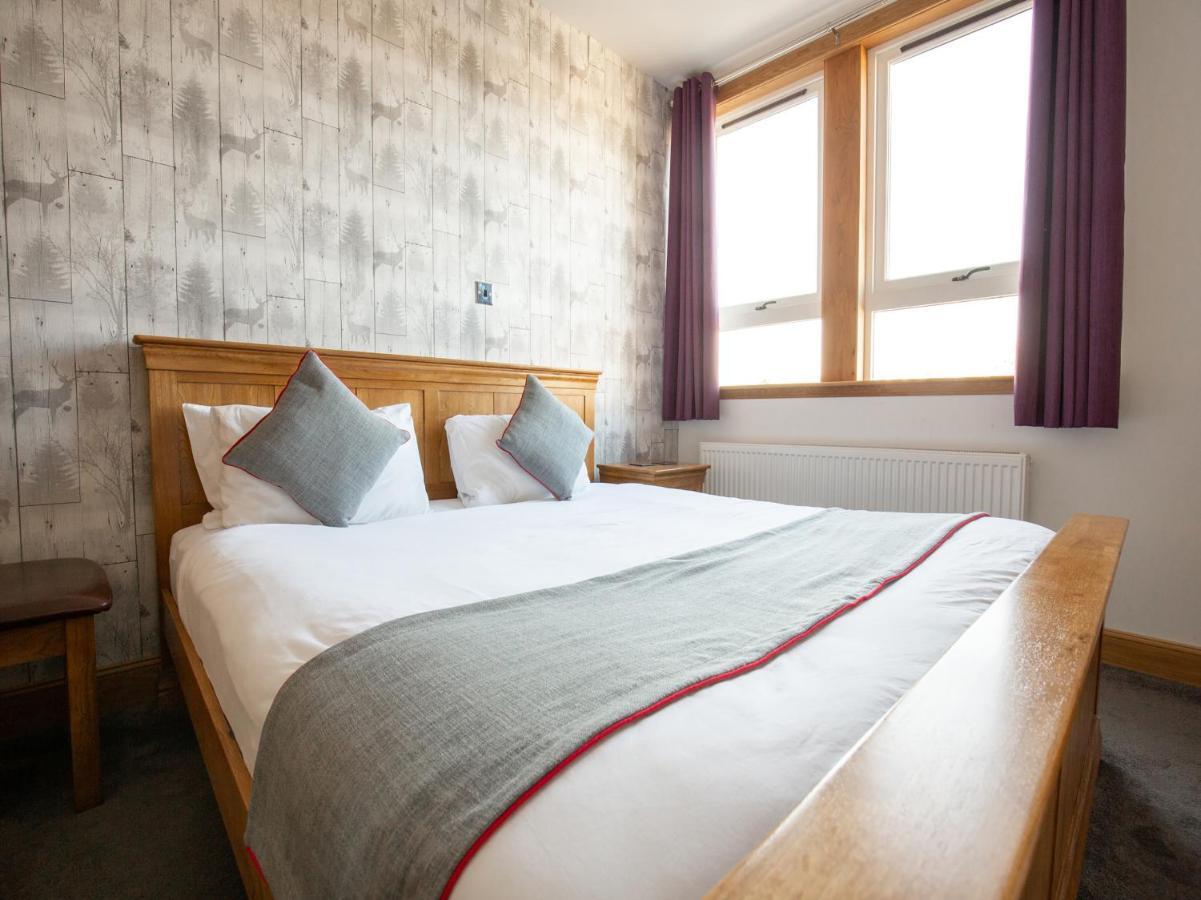 The Ben Mhor Hotel, Bar & Restaurant Grantown-on-Spey Zewnętrze zdjęcie